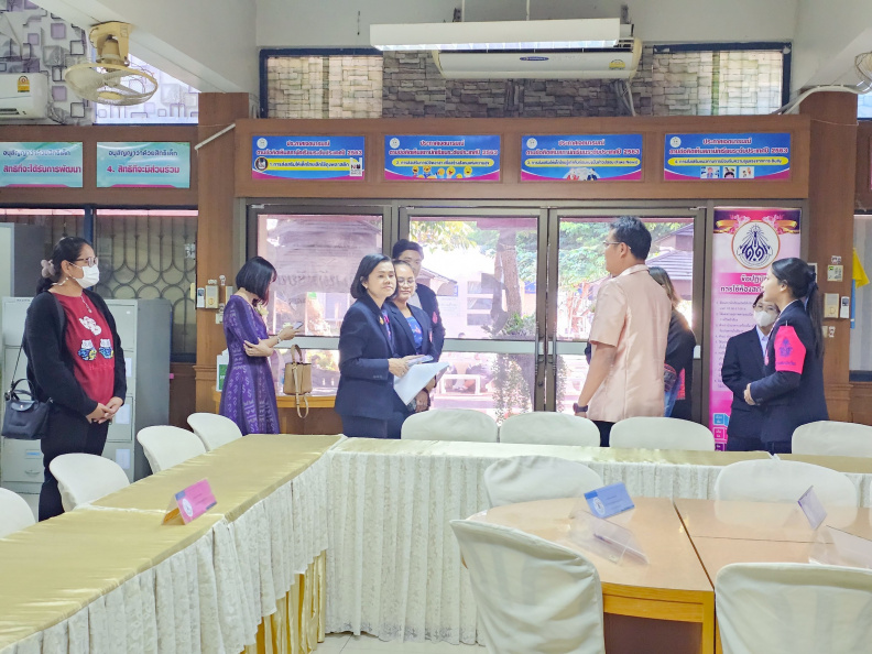 LINE_ALBUM_2566-12-21 ประเมินนักเรียนพระราชทาน_๒๓๑๒๒๒_5.jpg