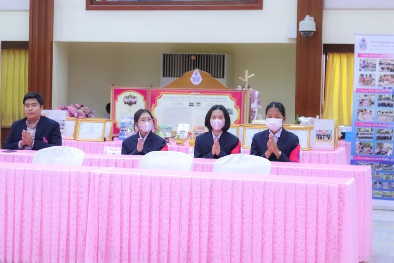 LINE_ALBUM_2566-12-21 ประเมินนักเรียนพระราชทาน_๒๓๑๒๒๒_247.jpg