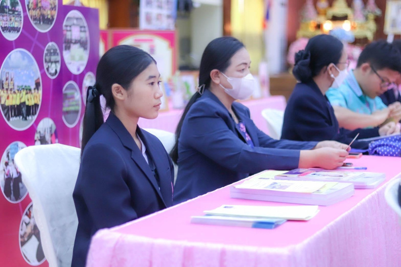 LINE_ALBUM_2566-12-21 ประเมินนักเรียนพระราชทาน_๒๓๑๒๒๒_254.jpg