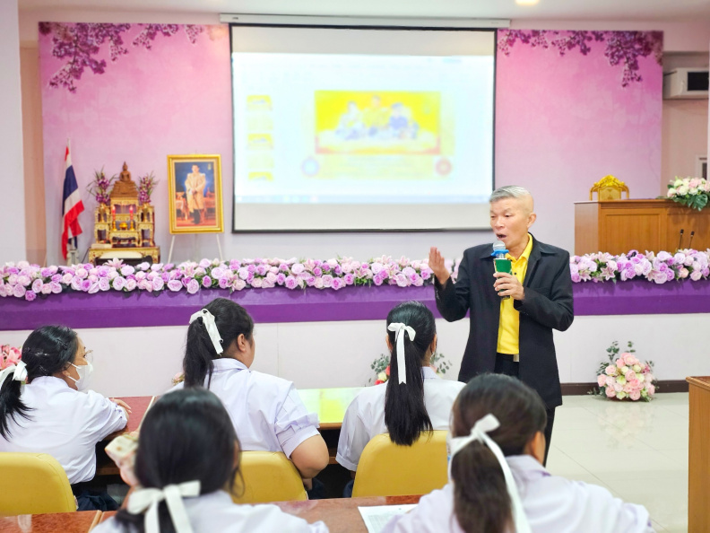LINE_ALBUM_2566-12-13 โครงการสร้างจิตสำนึกรุ่นที่ 6_๒๓๑๒๑๓_29.jpg