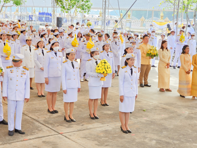 LINE_ALBUM_5-12-2566 วันชาติ วันพ่อแห่งชาติ_๒๓๑๒๑๑_61.jpg