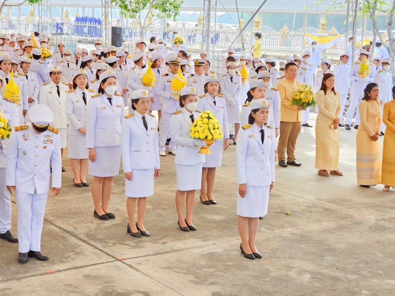 LINE_ALBUM_5-12-2566 วันชาติ วันพ่อแห่งชาติ_๒๓๑๒๑๑_60.jpg