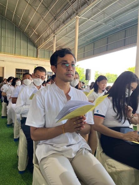 LINE_ALBUM_พิธีเจริญพระพุทธมนต์ถวายพระพรชัยมงคล_๒๓๑๒๐๖_9.jpg