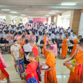 LINE ALBUM 09-11-2566 ดัดดรุณีวิถีพุทธ 231109 9