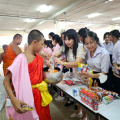 LINE ALBUM 09-11-2566 ดัดดรุณีวิถีพุทธ 231109 7