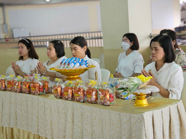 LINE_ALBUM_09-11-2566 ดัดดรุณีวิถีพุทธ_231109_54.jpg
