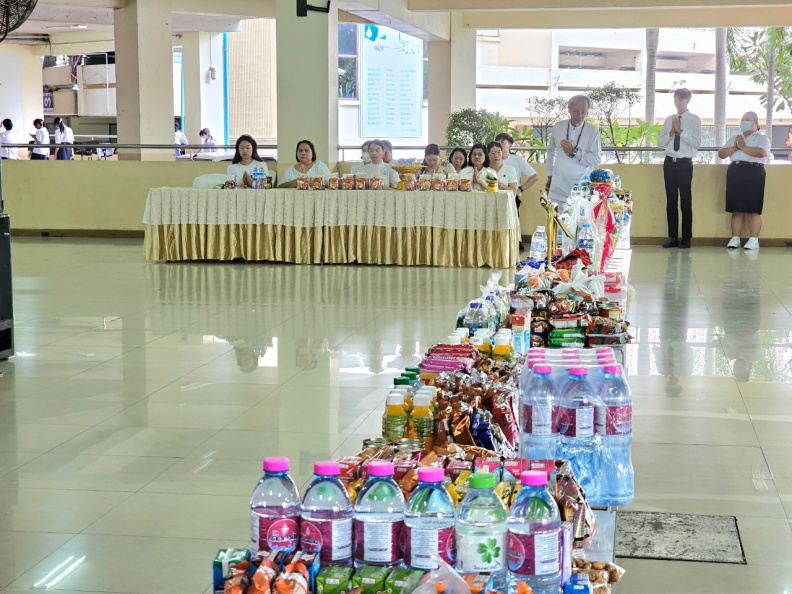 LINE_ALBUM_09-11-2566 ดัดดรุณีวิถีพุทธ_231109_72.jpg