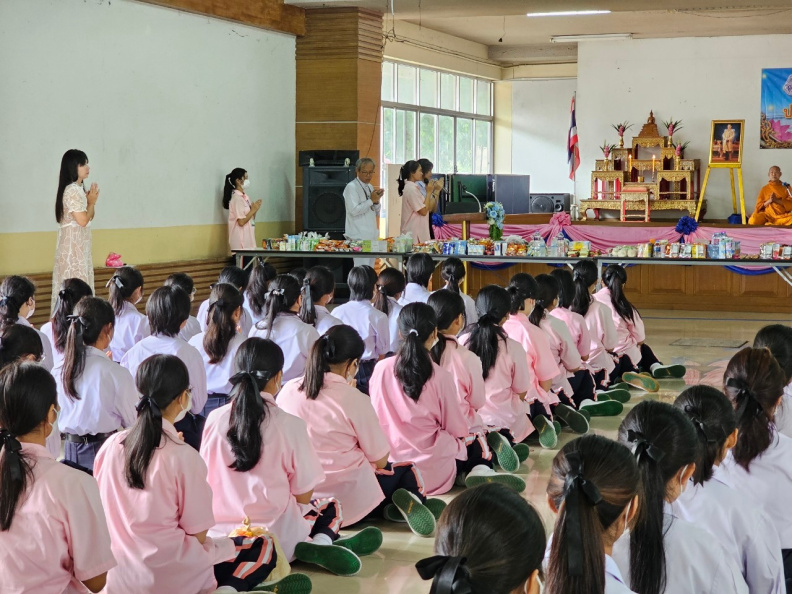 LINE_ALBUM_09-11-2566 ดัดดรุณีวิถีพุทธ_231109_81.jpg