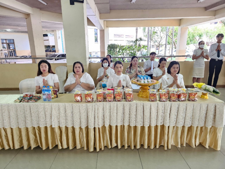 LINE_ALBUM_09-11-2566 ดัดดรุณีวิถีพุทธ_231109_100.jpg