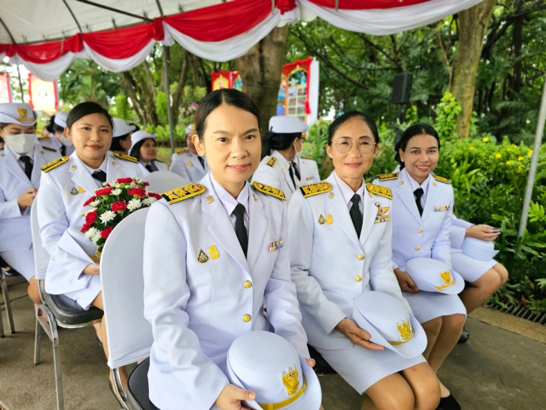 LINE_ALBUM_21-10-2566 วันน้อมรำลึกสมเด็จย่า_๒๓๑๐๒๖_21.jpg