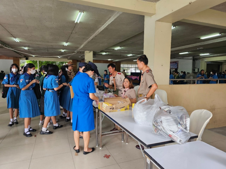 LINE_ALBUM_06-10-2566 ค่ายพักแรมยุวกาชาดเนตรนารี_231006_203.jpg