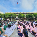 LINE ALBUM 20-09-2566 กิจกรรมวันพระราชทานธงชาติไทย 231109 26