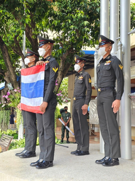 LINE_ALBUM_20-09-2566 กิจกรรมวันพระราชทานธงชาติไทย_231109_48.jpg