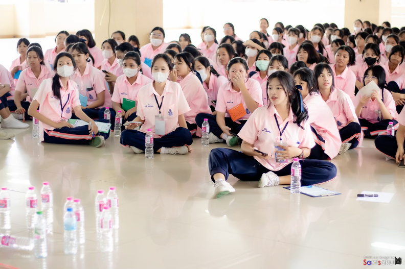 LINE_ALBUM_16-09-2566 สานศาสตร์คณิตศิลป์ ม.2_๒๔๐๓๑๔_352.jpg