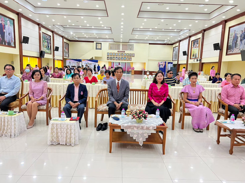 LINE_ALBUM_10-09-2566 ดัดดรุณีคุรุมุฑิตาจิต_231109_816.jpg