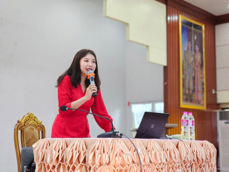 LINE_ALBUM_5966 ติว TGAT 2 และ TGAT 3_๒๔๐๑๒๙_50.jpg