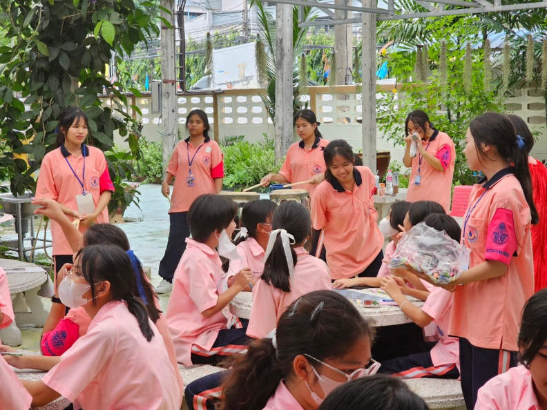 LINE_ALBUM_02-09-2566 ค่ายวิชาการ ม.1_230904_2.jpg