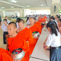 LINE ALBUM 2567-08-08 ดัดดรุณีวิถีพุทธ 240808 66