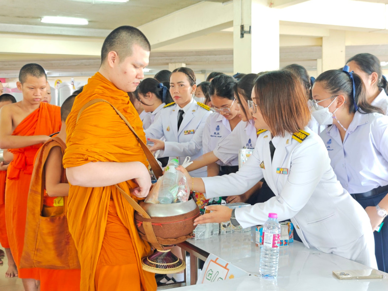 LINE_ALBUM_2567-08-08 ดัดดรุณีวิถีพุทธ_240808_80.jpg