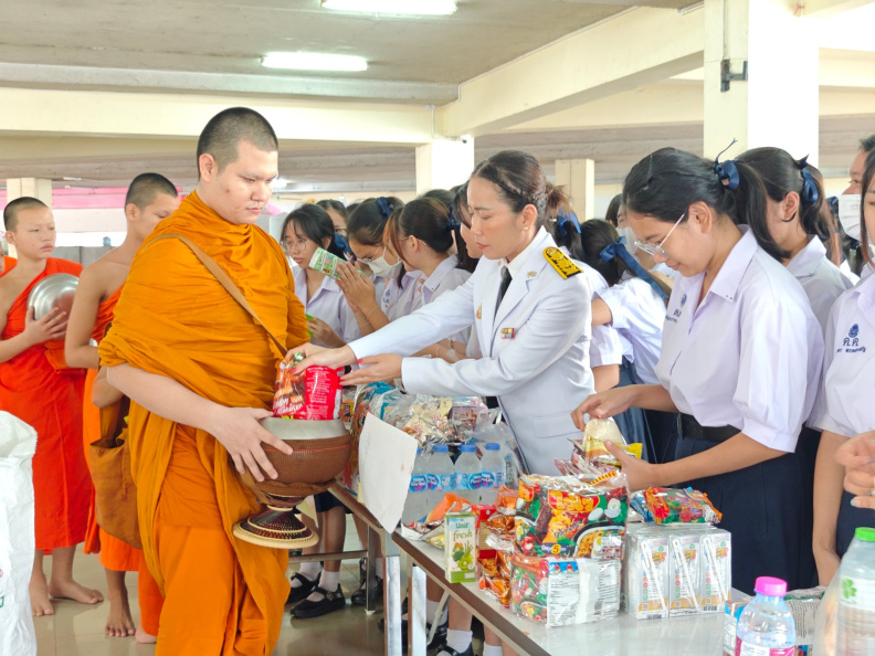 LINE_ALBUM_2567-08-08 ดัดดรุณีวิถีพุทธ_240808_82.jpg